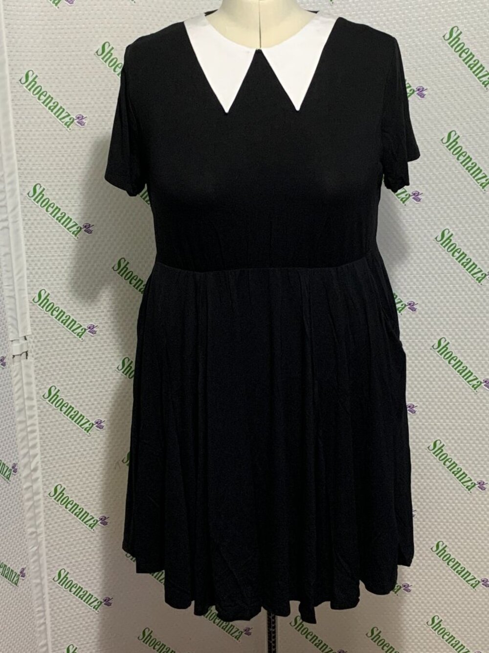 Torrid Dress Wednesday Addams Goth Gothic Cosplay Costume Halloween Plus 5 28